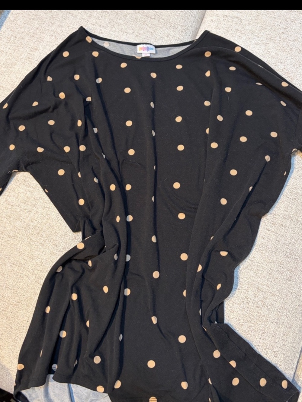 Bundle of EIGHT LuLaRoe TOPS AND LEGGINGS 💫💫 - Picture 4 of 12